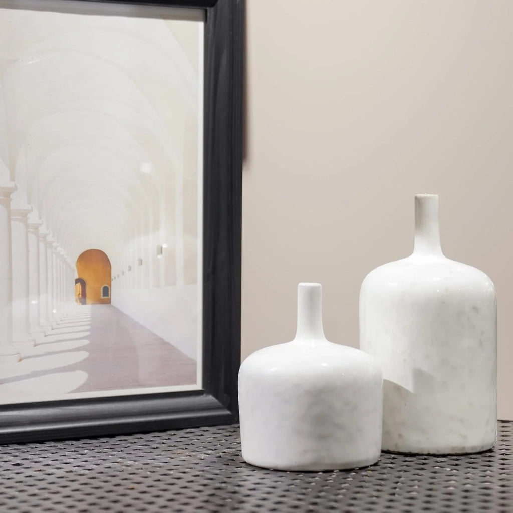 White Ceramic Vase 9.5 Inch S7877