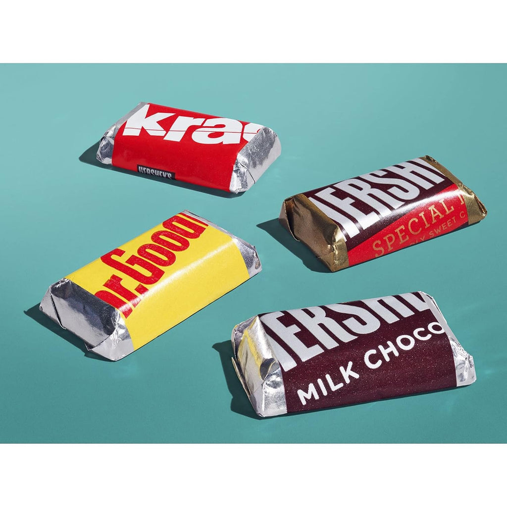 35.9 oz Assorted Chocolate Candy Q26263