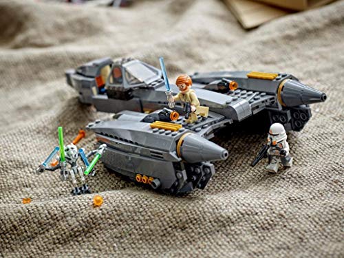 General Grievous’s Starfighter Spacecraft Set with Minifigures (487 Pieces) E673523