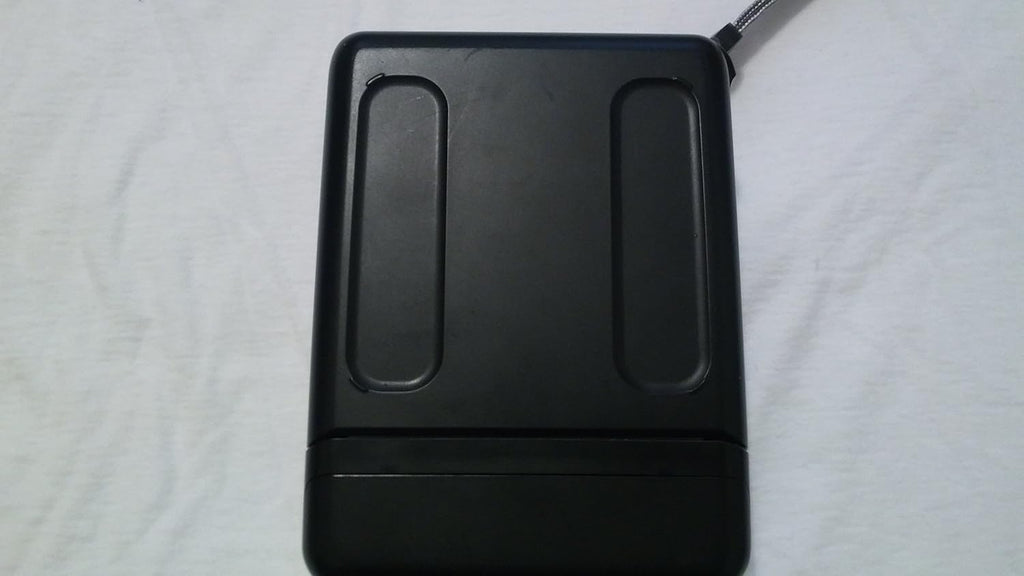 One 600 Ultra Instant Film Camera V5027