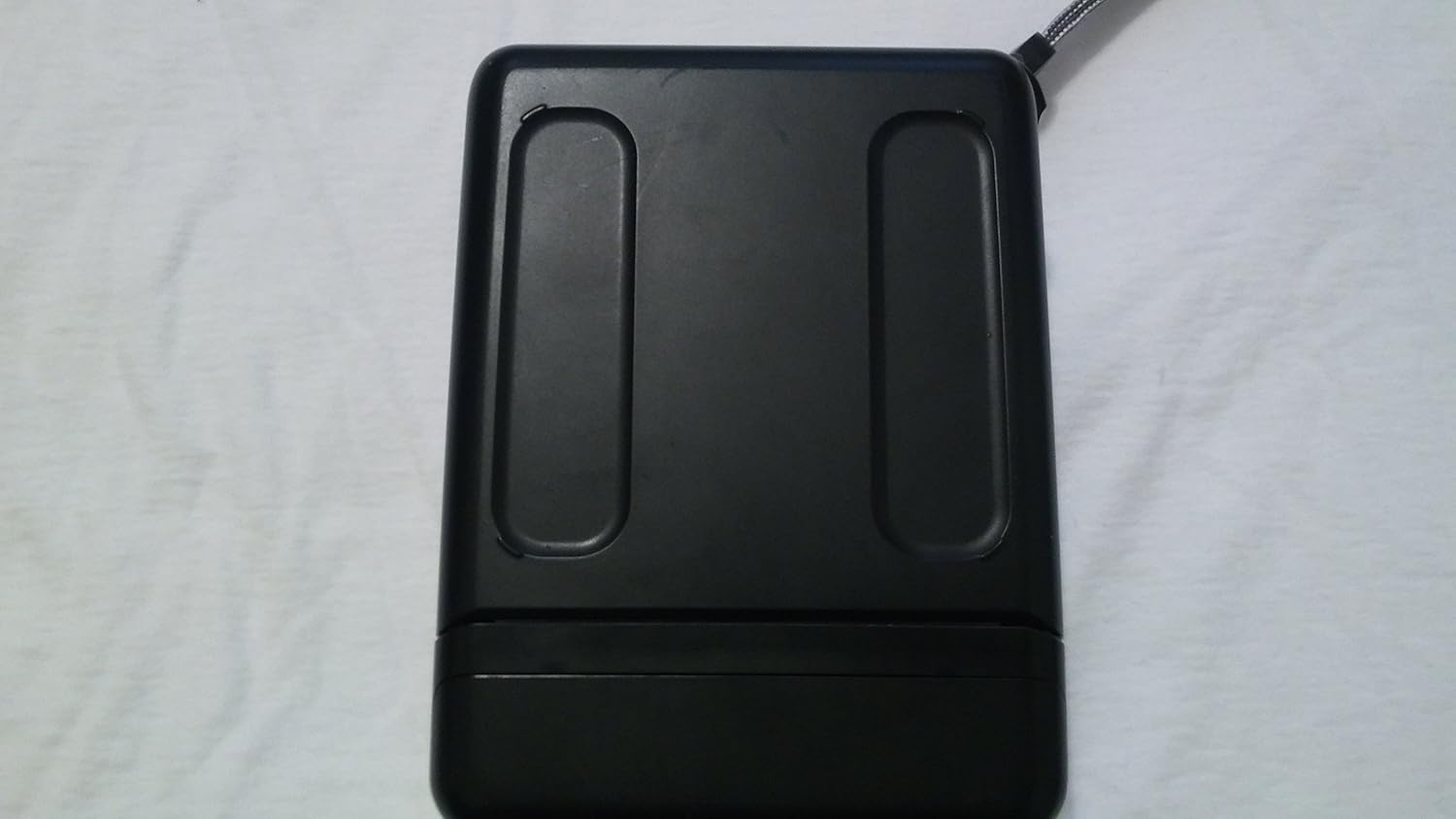 One 600 Ultra Instant Film Camera V5027