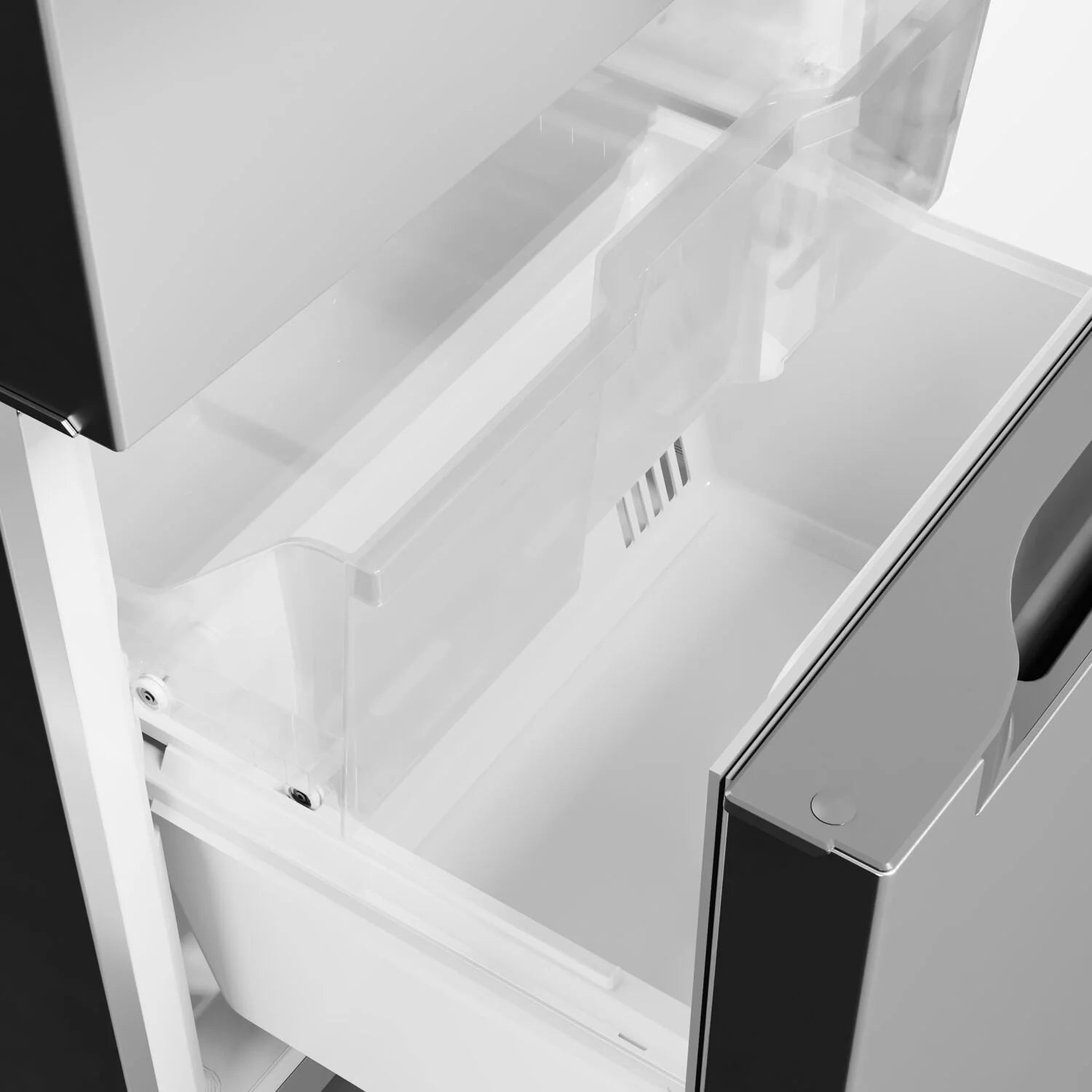 18.7-Cu. Ft. Stainless Steel Bottom Mount Refrigerator B20986