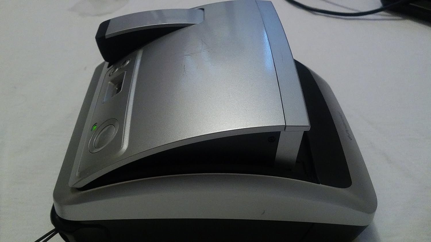 One 600 Ultra Instant Film Camera V5027
