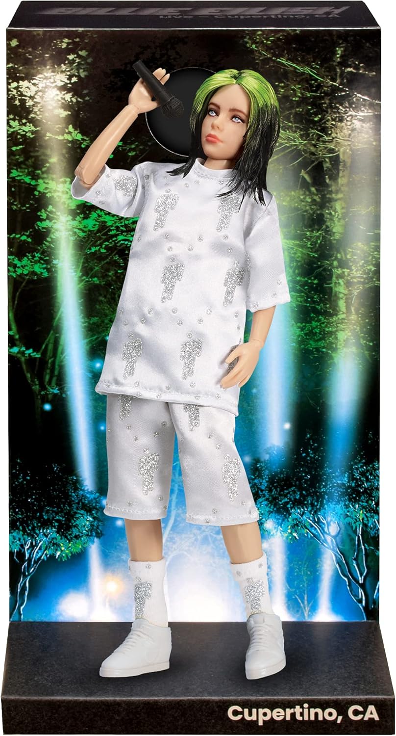 White Fashion Doll D40599