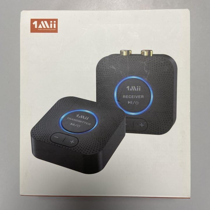 2.4GHz Wireless Audio Transmitter Receiver Set with AUX RCA M682