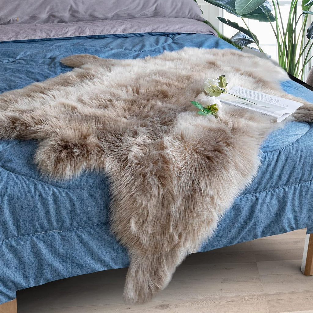 Brown 4ft x 5ft Faux Fur Area Rug Z806