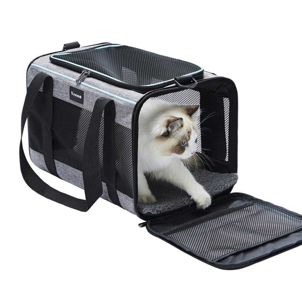 Soft-Sided Pet Carrier D804578