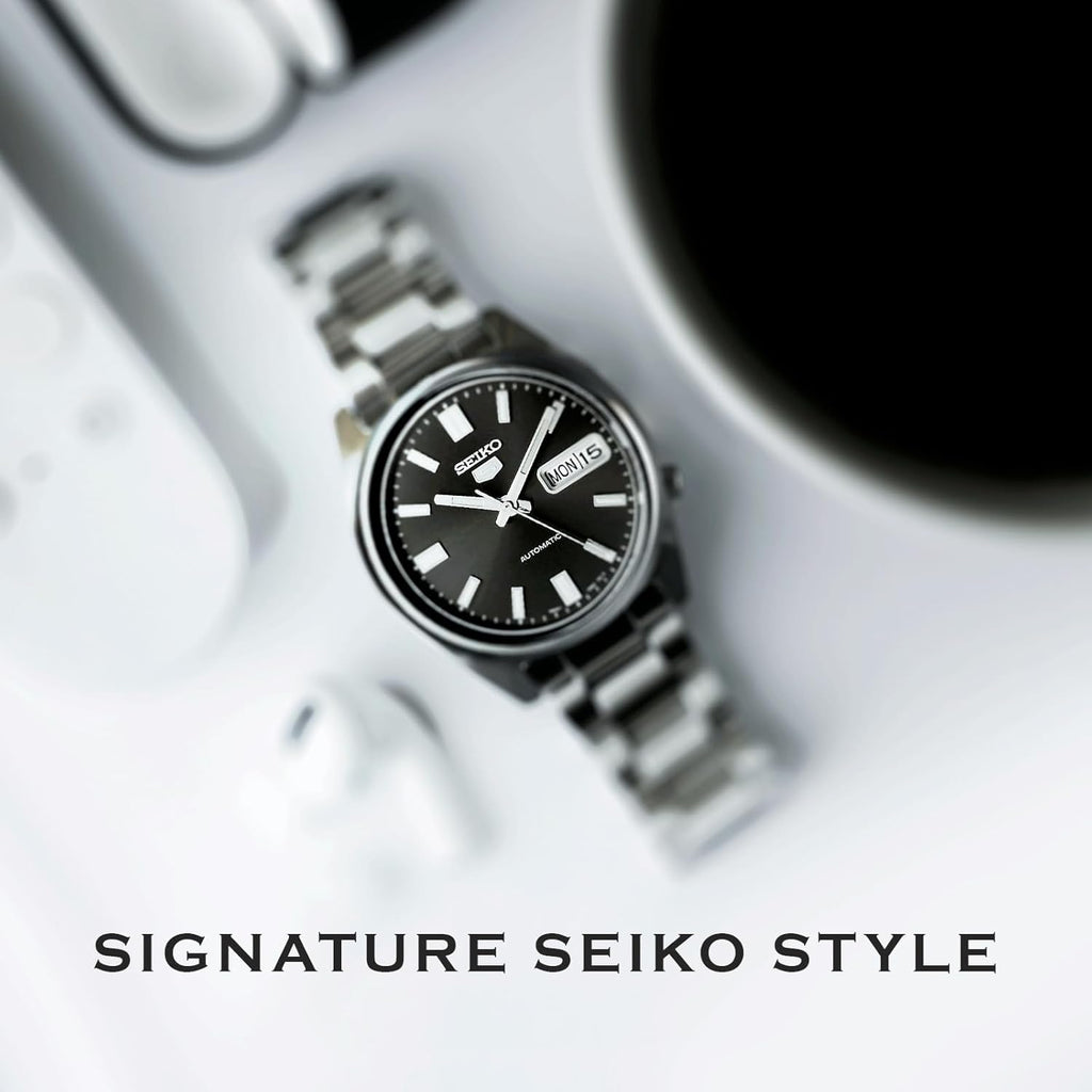 Automatic Watch with Black Dial, Stainless Steel Case & Bracelet P1334