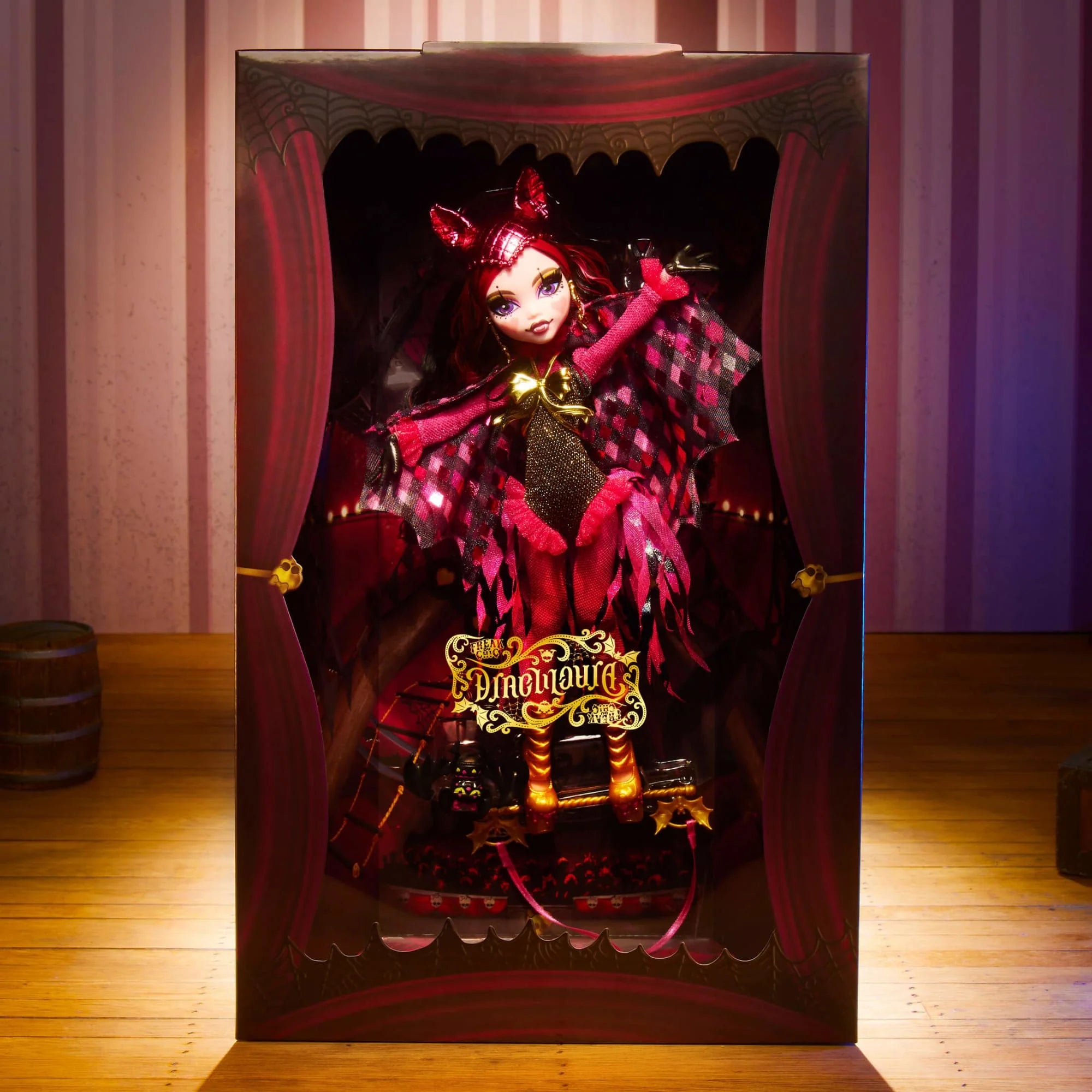 Draculaura Figure O96021