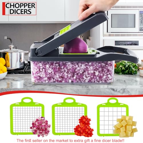Compact Vegetable Chopper with Container U1770