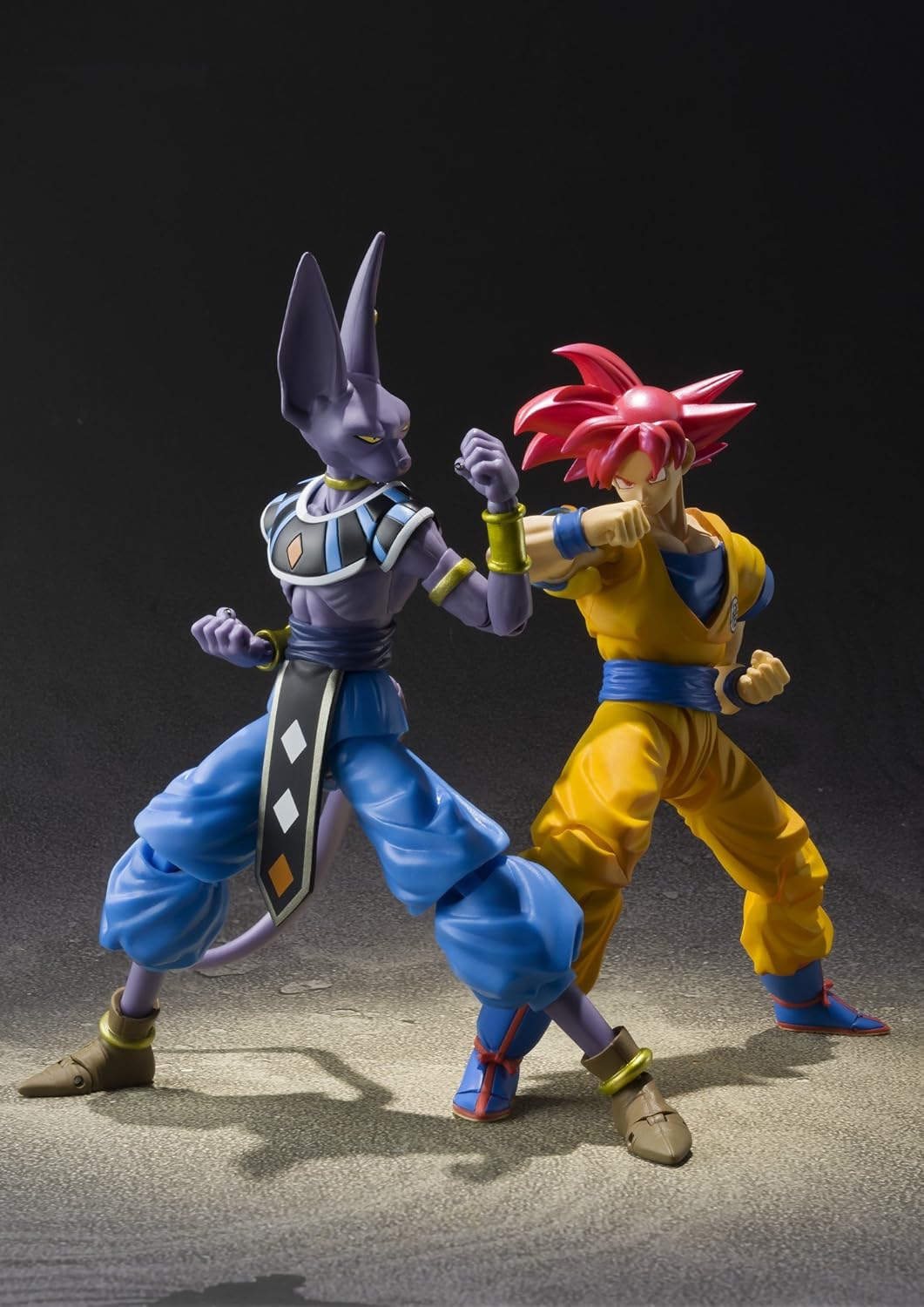 S.H. Figuarts Super Saiyan God Son Goku Action Figure H30775