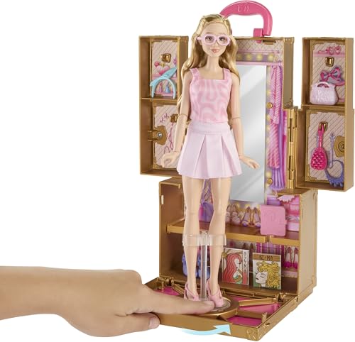 Glinda’s Glamorous Closet with 13 Accessories M576