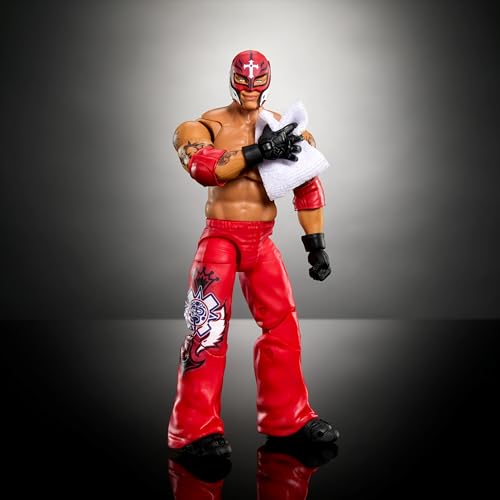WWE Ultimate Edition Action Figure with Interchangeable Accessories Y33919