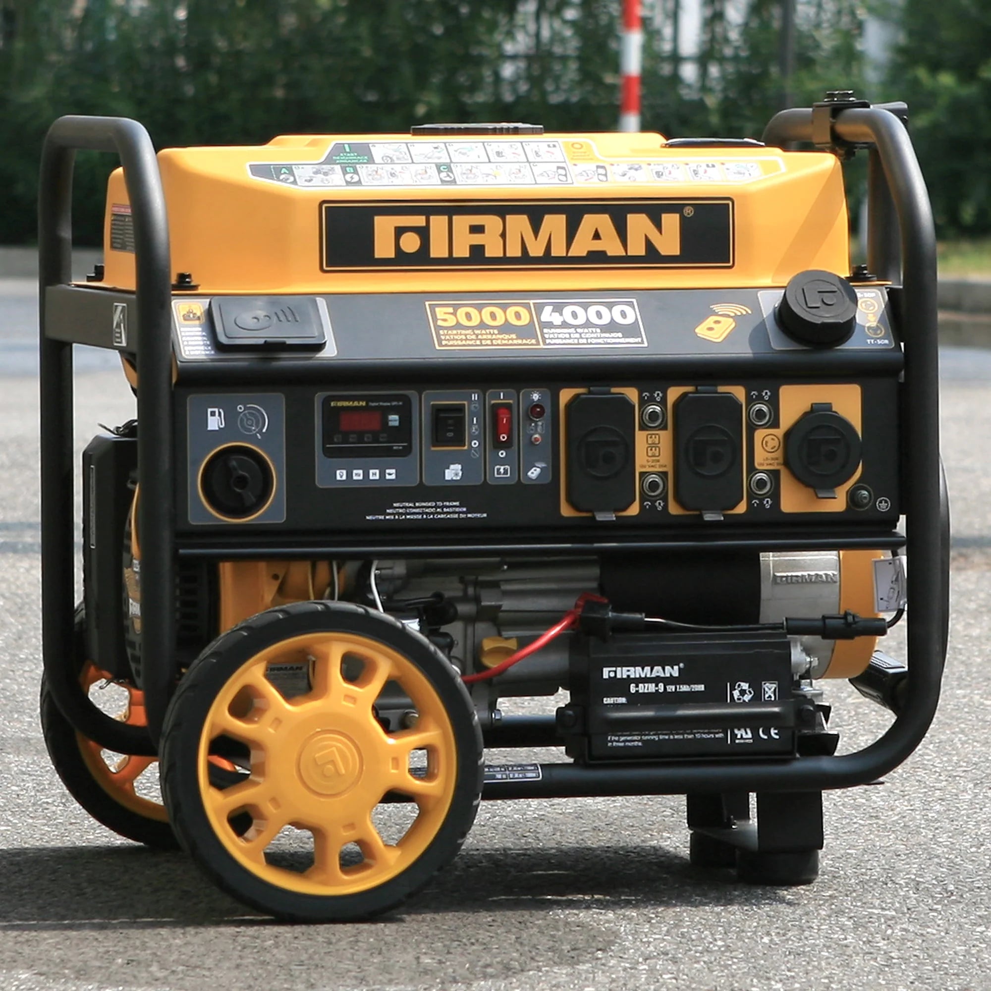 5000/4000 Watt Remote Start Gas Portable Generator F581265