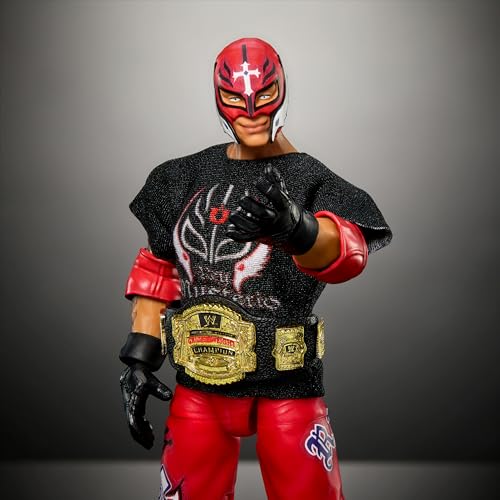 WWE Ultimate Edition Action Figure with Interchangeable Accessories Y33919