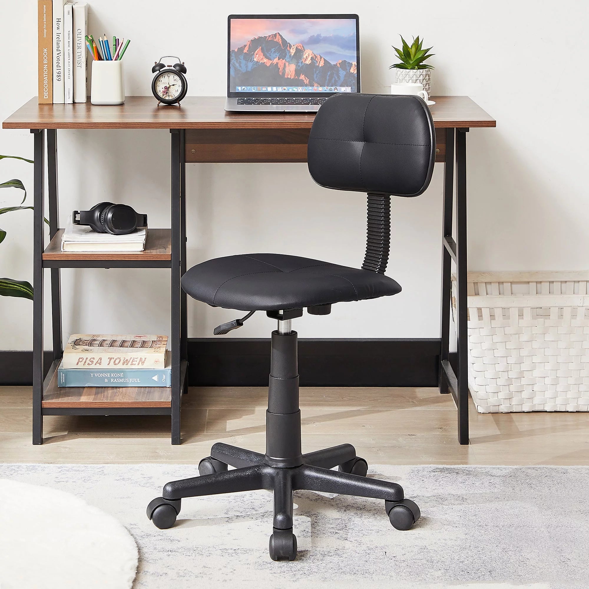 Black Adjustable Height Ergonomic Swivel Office Chair P284057