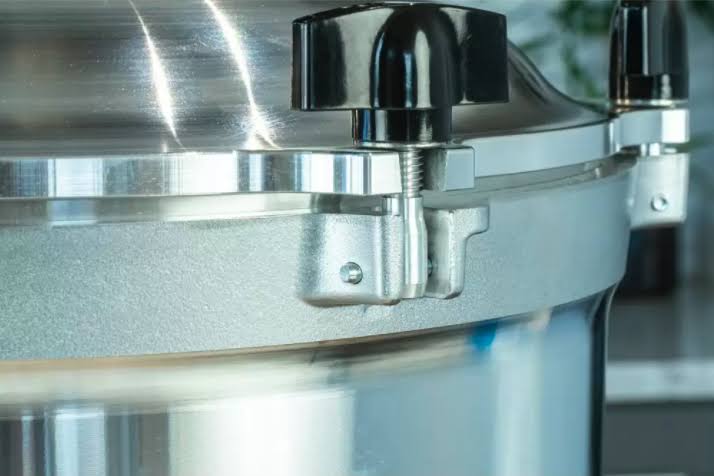 10.5 Qt Pressure Cooker A345