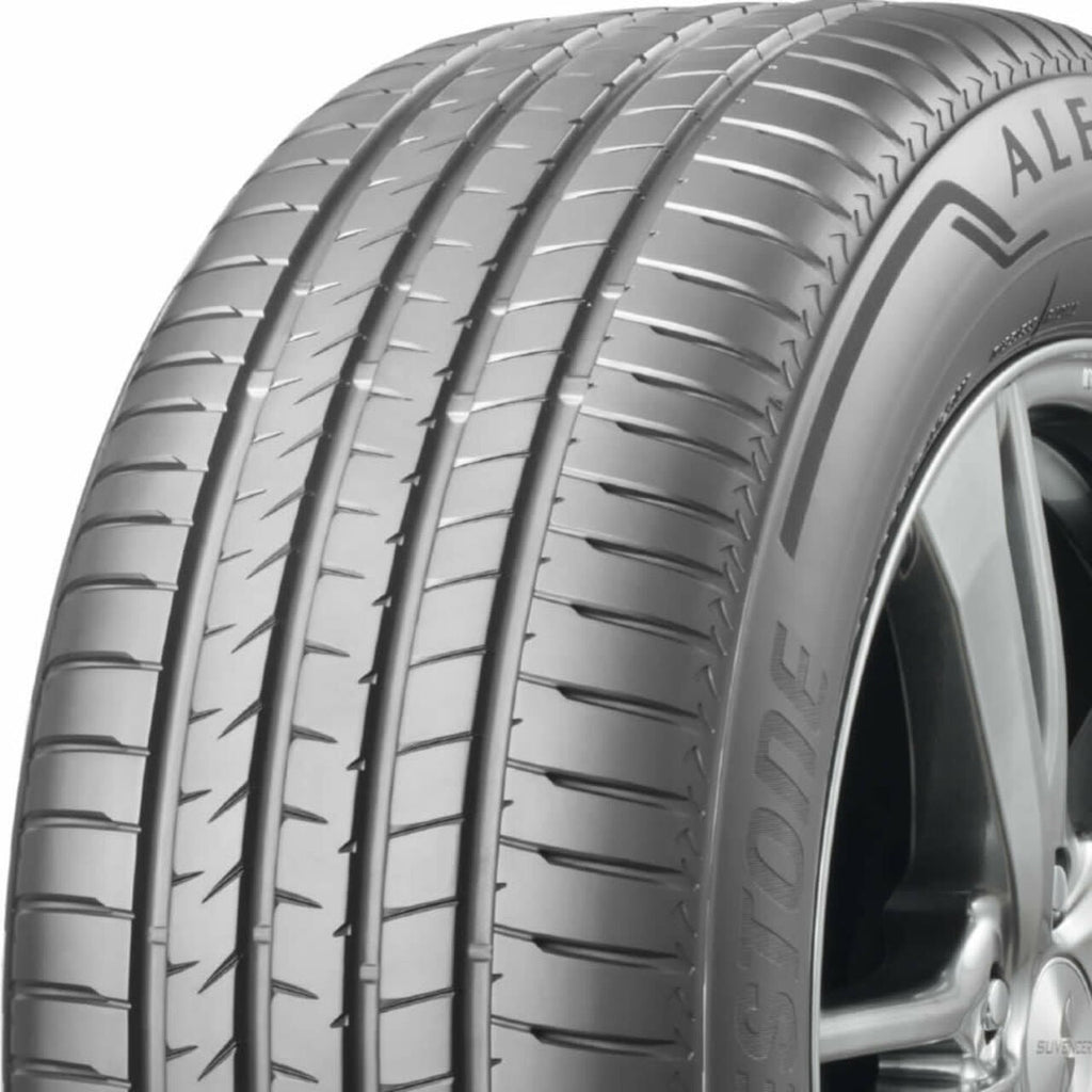 255/50R20 105H Standard Load Black Letter Tire D99461