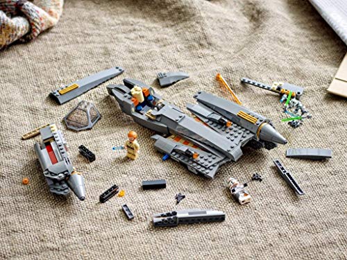 General Grievous’s Starfighter Spacecraft Set with Minifigures (487 Pieces) E673523