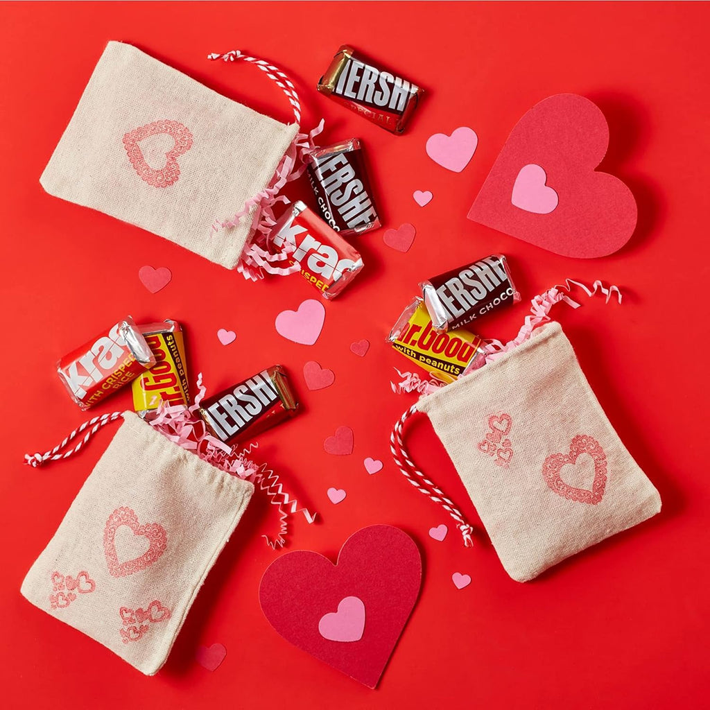 35.9 oz Assorted Chocolate Candy Q26263