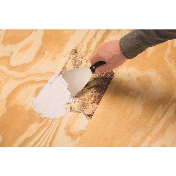 White Lightweight Spackling E922